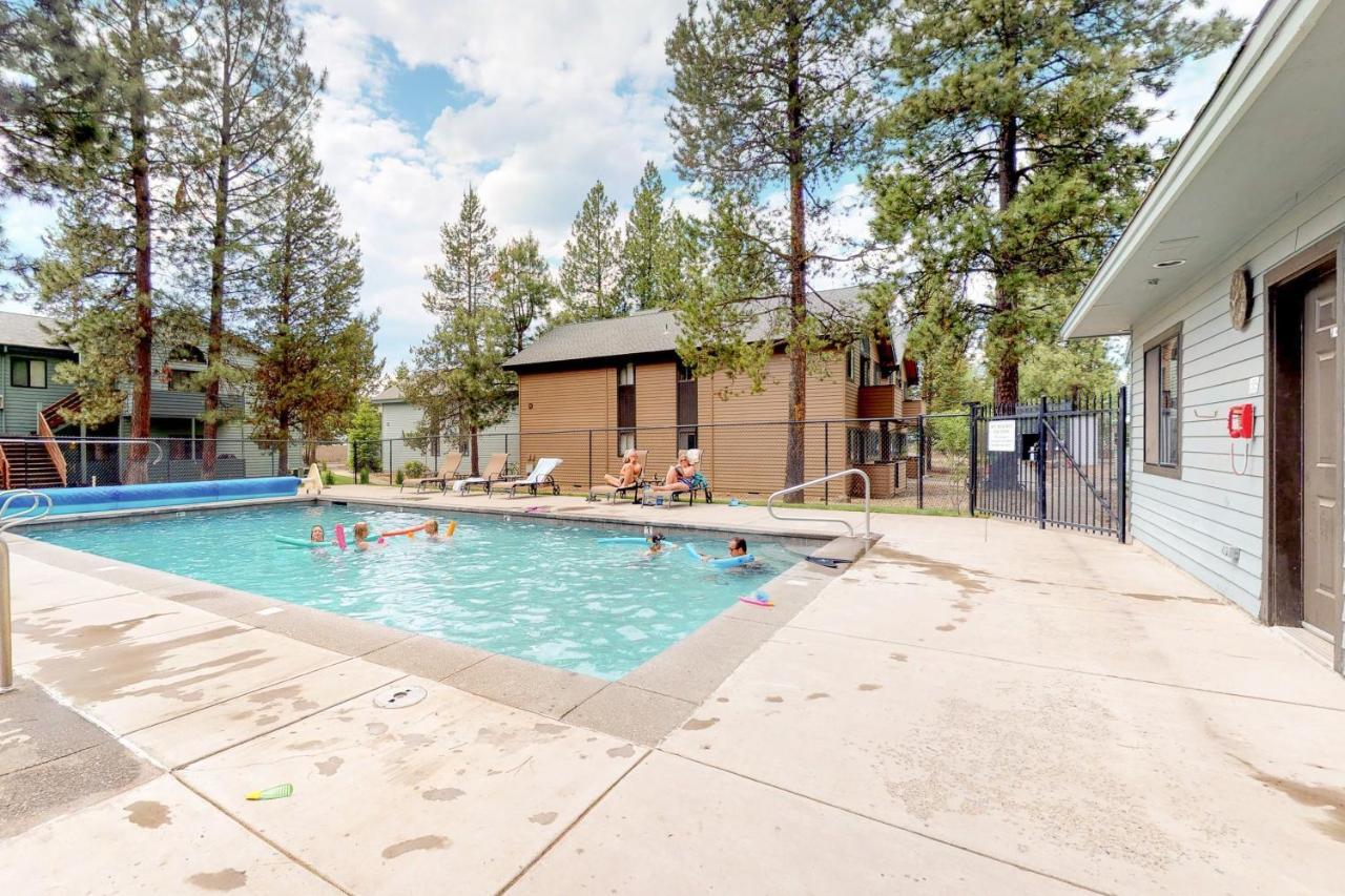 Powder Village G-1 | Discover Sunriver Exterior photo